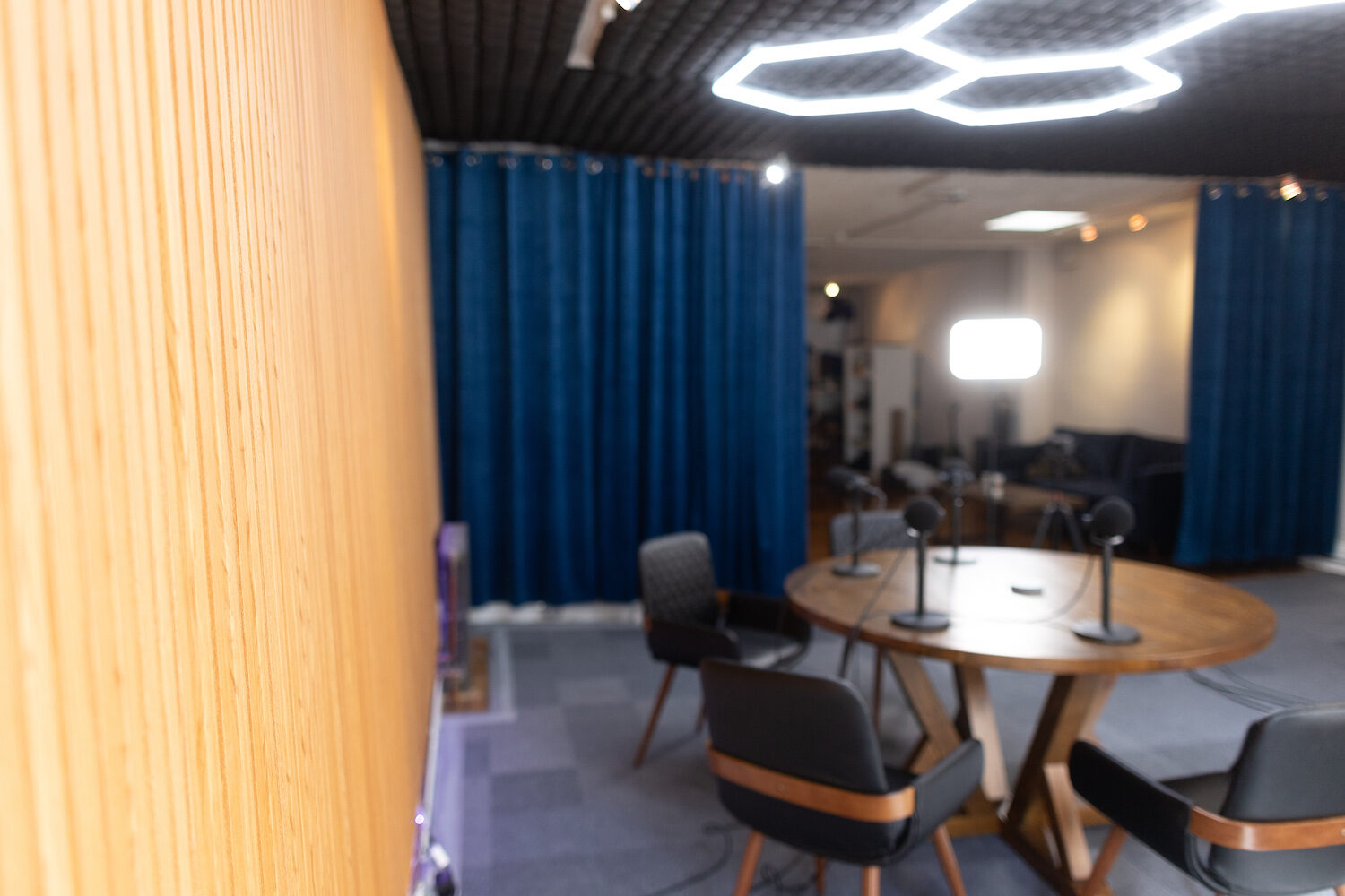 Melrose Podcasts New York studio